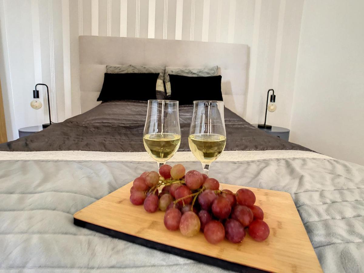 Casa Da Vista Mar By Lovelystay Porto Moniz Bagian luar foto